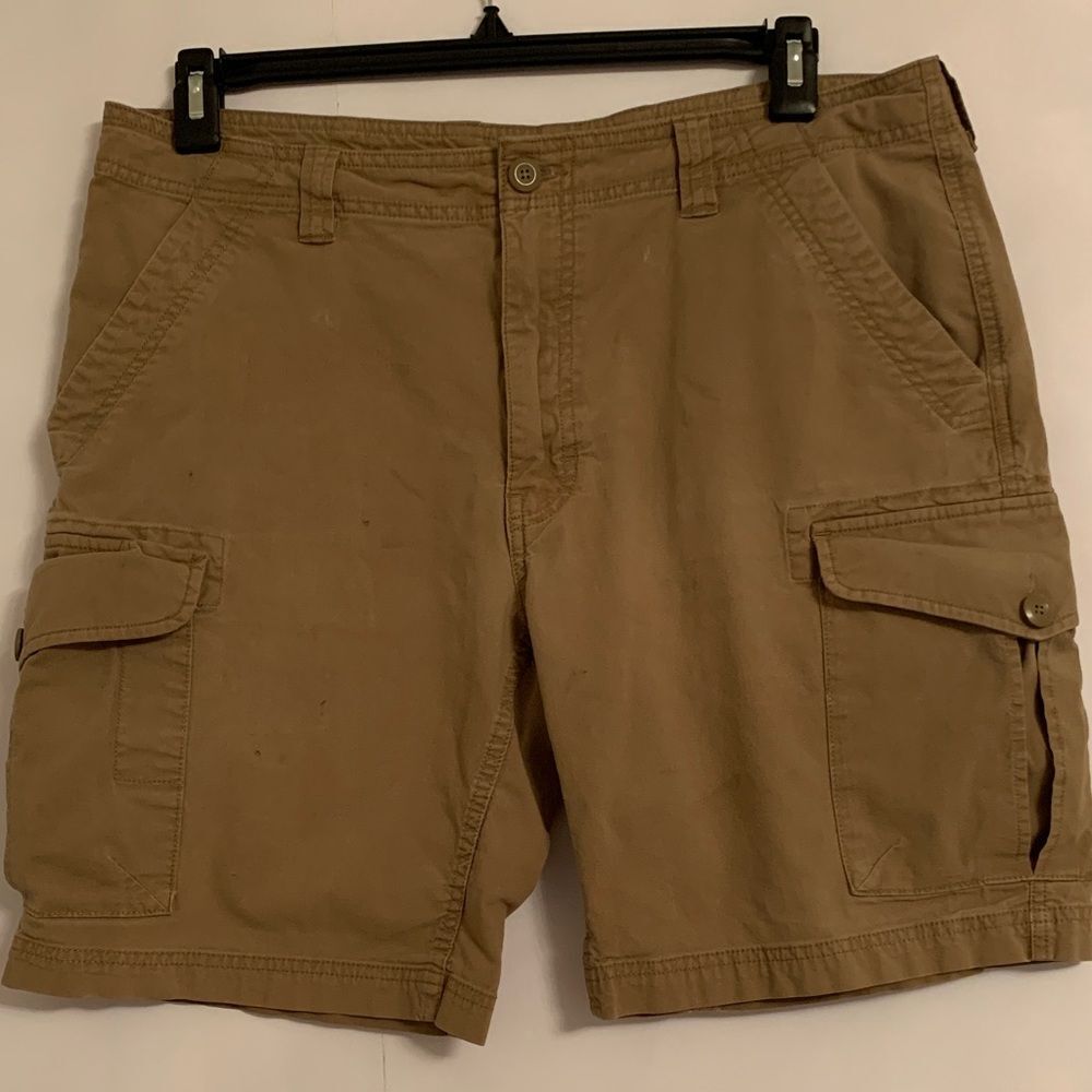 Patagonia Men's Organic Cotton Tan Cargo Shorts Size XL